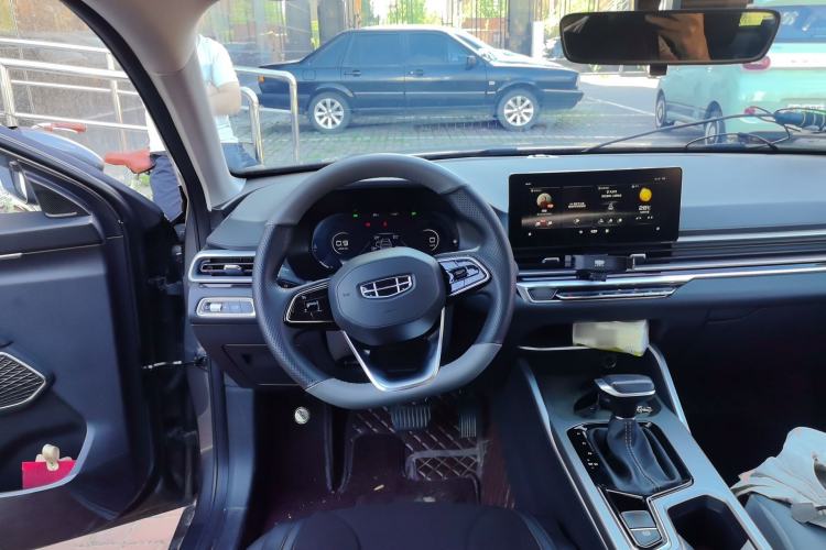 Used Geely Auto Emgrand 2022 4th Generation 1.5L CVT Luxury Model Steering Wheel