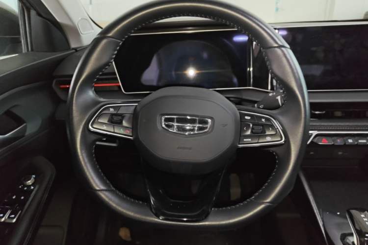 Used Geely Auto Emgrand 2022 4th Generation 1.5L CVT Flagship Model Steering Wheel