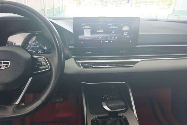 Used Geely Auto Emgrand 2022 4th Generation 1.5L CVT Flagship Model Audio And AC Panel