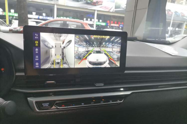 Used Geely Auto Emgrand 2022 4th Generation 1.5L CVT Luxury Model Audio And AC Panel