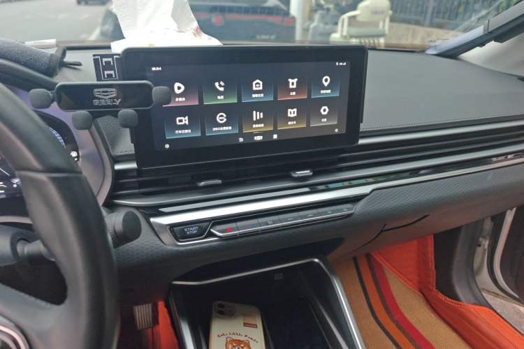Used Geely Auto Emgrand 2022 4th Generation 1.5L CVT Luxury Model Audio And AC Panel