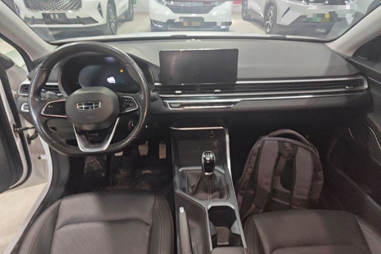 Used Geely Auto Emgrand 2022 4th Generation 1.5L Manual Elite Model Center Console