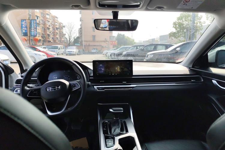 Used Geely Auto Emgrand 2022 4th Generation 1.5L CVT Luxury Model Center Console