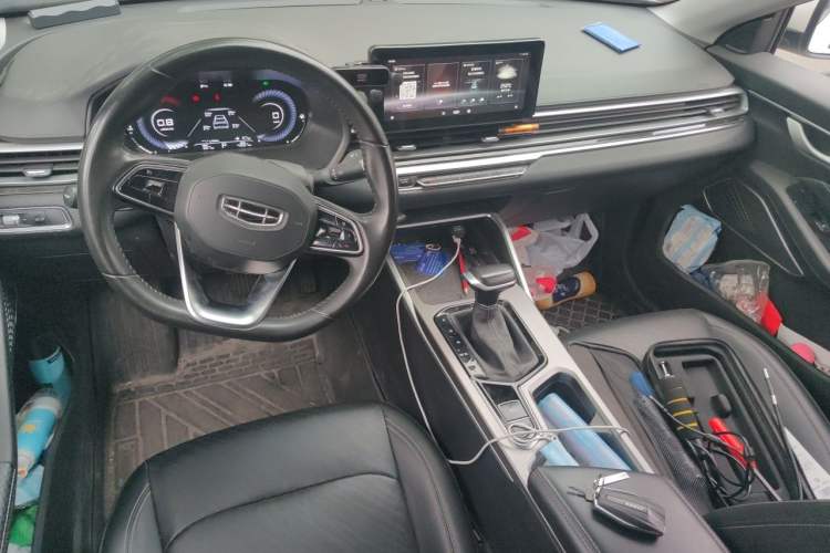 Used Geely Auto Emgrand 2022 4th Generation 1.5L CVT Luxury Model Center Console