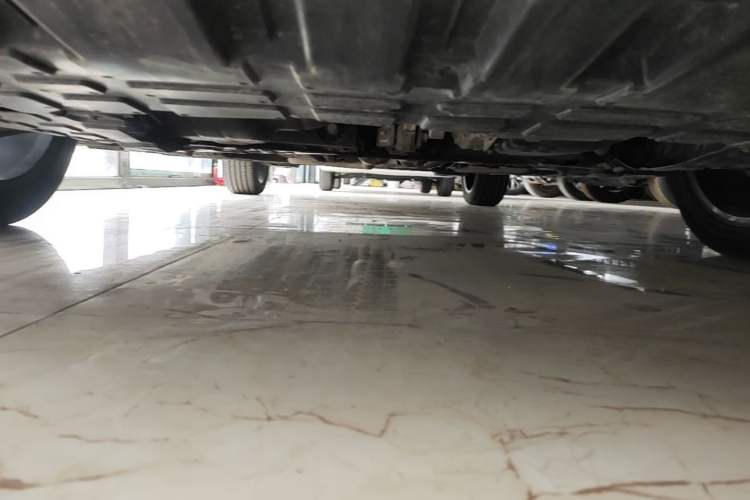 Used Geely Auto Emgrand 2022 4th Generation 1.5L CVT Flagship Model Chassis Front