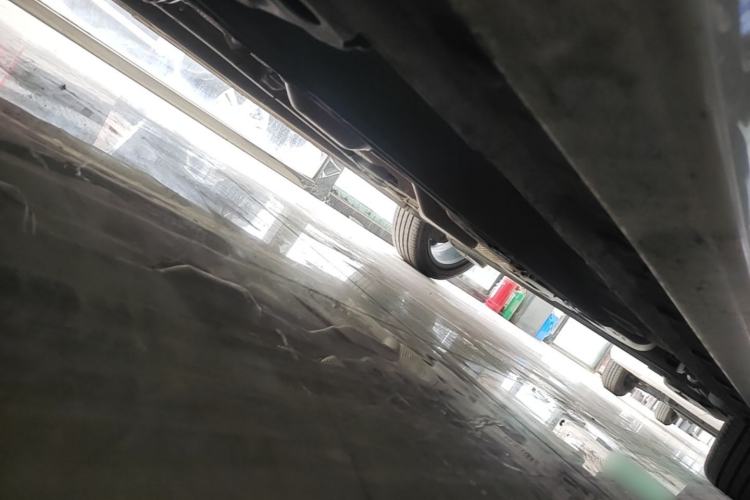 Used Geely Auto Emgrand 2022 4th Generation 1.5L CVT Flagship Model Chassis Front Left