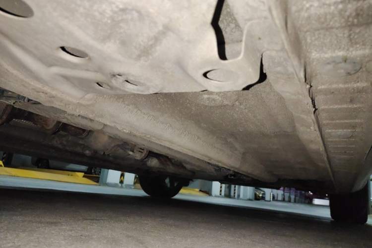 Used Geely Auto Emgrand 2022 4th Generation 1.5L CVT Flagship Model Chassis Front Left