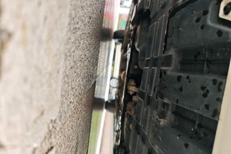 Used Geely Auto Emgrand 2022 4th Generation 1.5L CVT Flagship Model Chassis Front