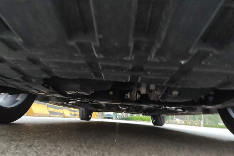 Used Geely Auto Emgrand 2022 4th Generation 1.5L CVT Luxury Model Chassis Front