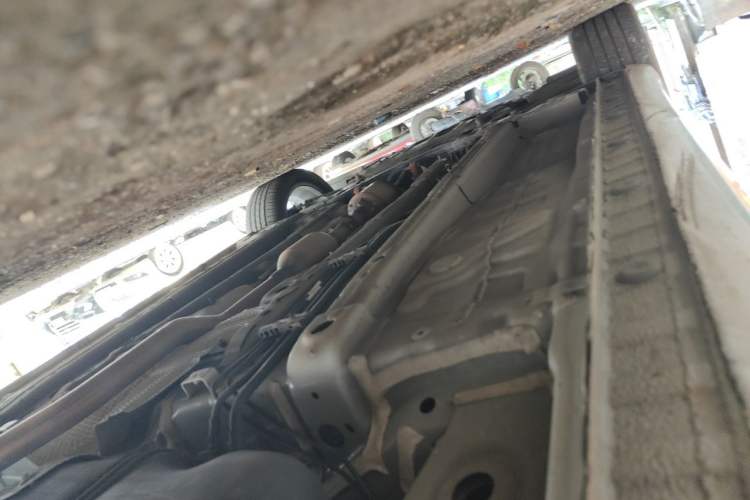 Used Geely Auto Emgrand 2022 4th Generation 1.5L CVT Luxury Model Chassis Rear Left