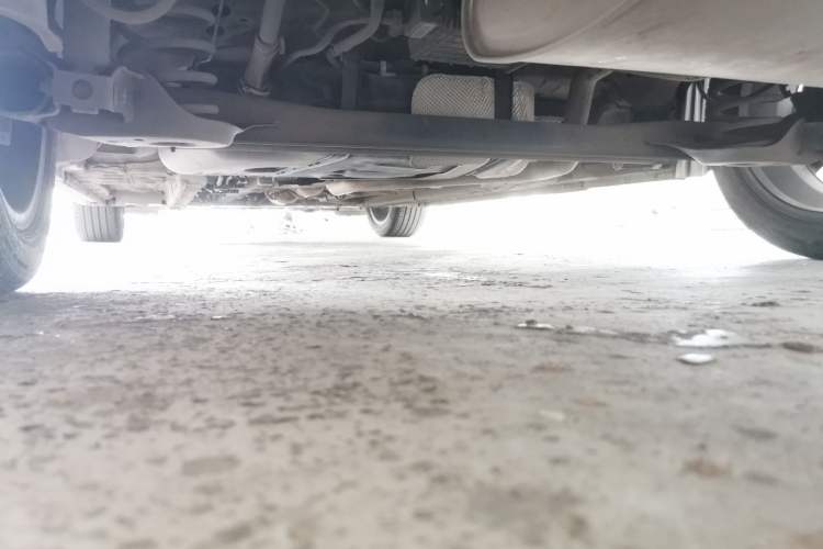 Used Geely Auto Emgrand 2022 4th Generation 1.5L CVT Flagship Model Chassis Rear Left