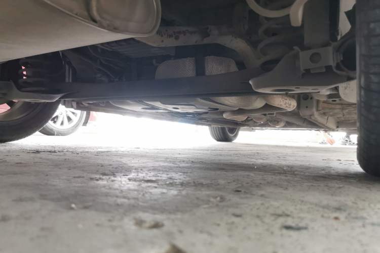 Used Geely Auto Emgrand 2022 4th Generation 1.5L CVT Flagship Model Chassis Rear Right
