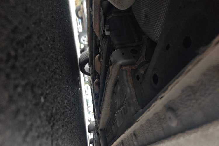 Used Geely Auto Emgrand 2022 4th Generation 1.5L CVT Luxury Model Chassis Rear Right