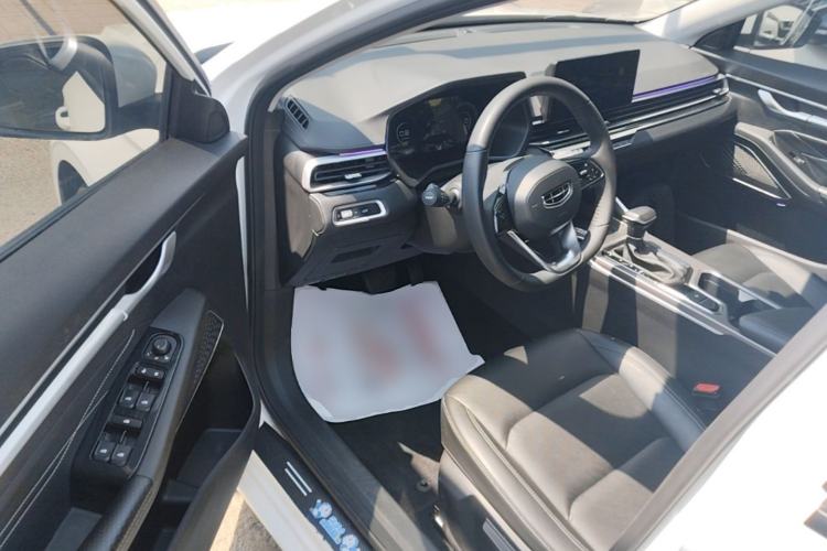 Used Geely Auto Emgrand 2022 4th Generation 1.5L CVT Elite Model Driver Seat