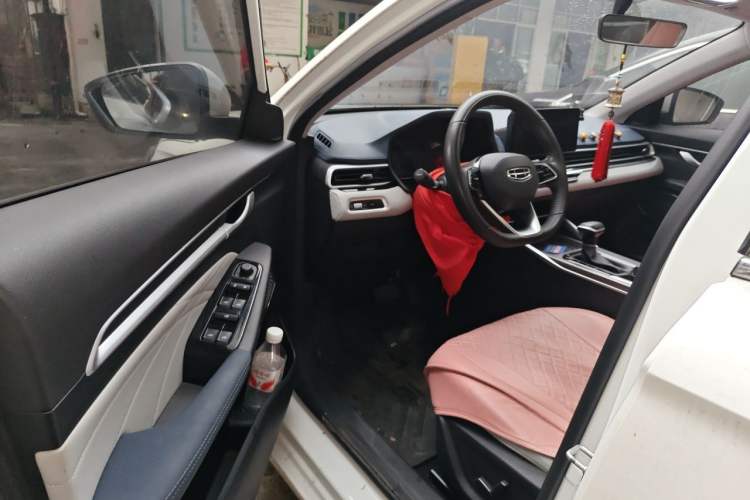 Used Geely Auto Emgrand 2022 4th Generation 1.5L CVT Flagship Model Driver Seat