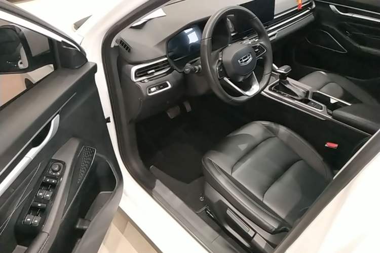 Used Geely Auto Emgrand 2022 4th Generation 1.5L CVT Elite Model Driver Seat