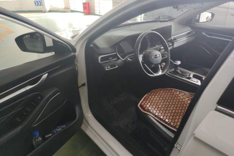 Used Geely Auto Emgrand 2022 4th Generation 1.5L CVT Luxury Model Driver Seat