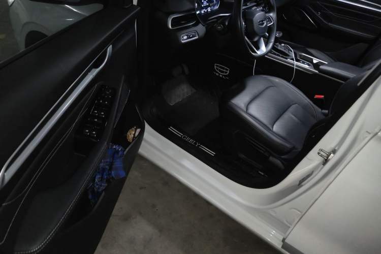Used Geely Auto Emgrand 2022 4th Generation 1.5L CVT Luxury Model Driver Seat
