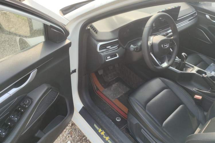 Used Geely Auto Emgrand 2022 4th Generation 1.5L Manual Elite Model Driver Seat