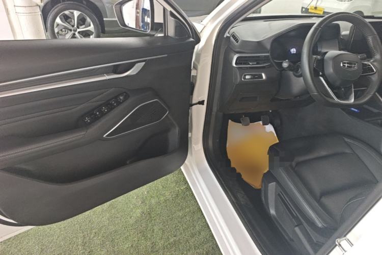 Used Geely Auto Emgrand 2022 4th Generation 1.5L Manual Luxury Model Driver Seat