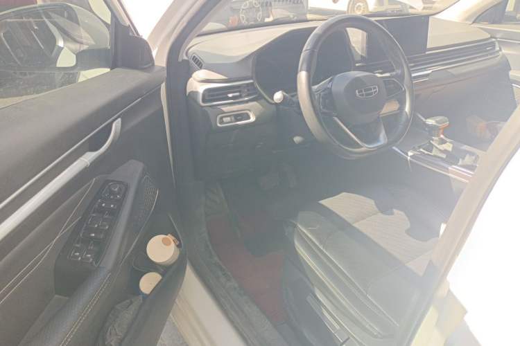 Used Geely Auto Emgrand 2022 4th Generation 1.5L CVT Luxury Model Driver Seat