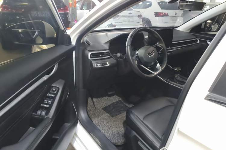 Used Geely Auto Emgrand 2022 4th Generation 1.5L CVT Luxury Model Driver Seat