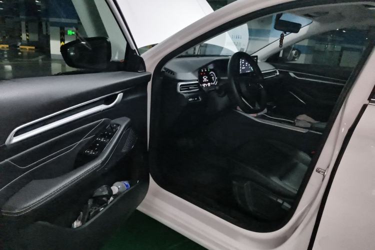 Used Geely Auto Emgrand 2022 4th Generation 1.5L CVT Luxury Model Driver Seat