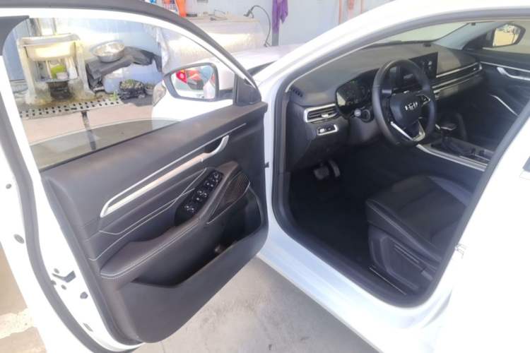 Used Geely Auto Emgrand 2022 4th Generation 1.5L CVT Luxury Model Driver Seat