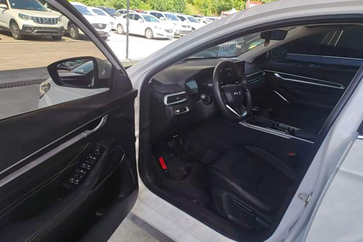 Used Geely Auto Emgrand 2022 4th Generation 1.5L CVT Luxury Model Driver Seat