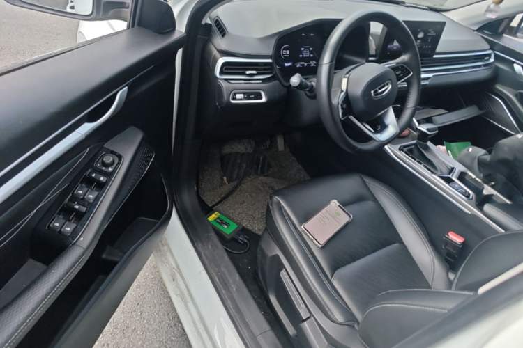 Used Geely Auto Emgrand 2022 4th Generation 1.5L CVT Luxury Model Driver Seat