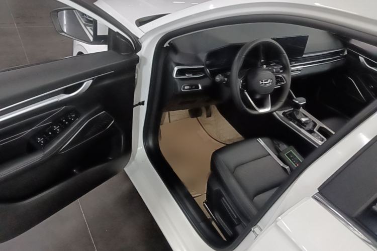 Used Geely Auto Emgrand 2022 4th Generation 1.5L CVT Luxury Model Driver Seat