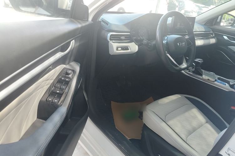 Used Geely Auto Emgrand 2022 4th Generation 1.5L CVT Flagship Model Driver Seat