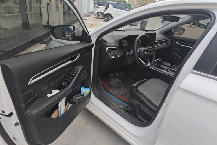 Used Geely Auto Emgrand 2022 4th Generation 1.5L CVT Luxury Model Driver Seat