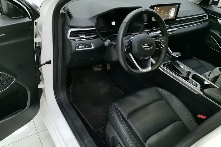 Used Geely Auto Emgrand 2022 4th Generation 1.5L CVT Luxury Model Driver Seat