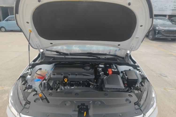 Used Geely Auto Emgrand 2022 4th Generation 1.5L CVT Flagship Model Engine Bay