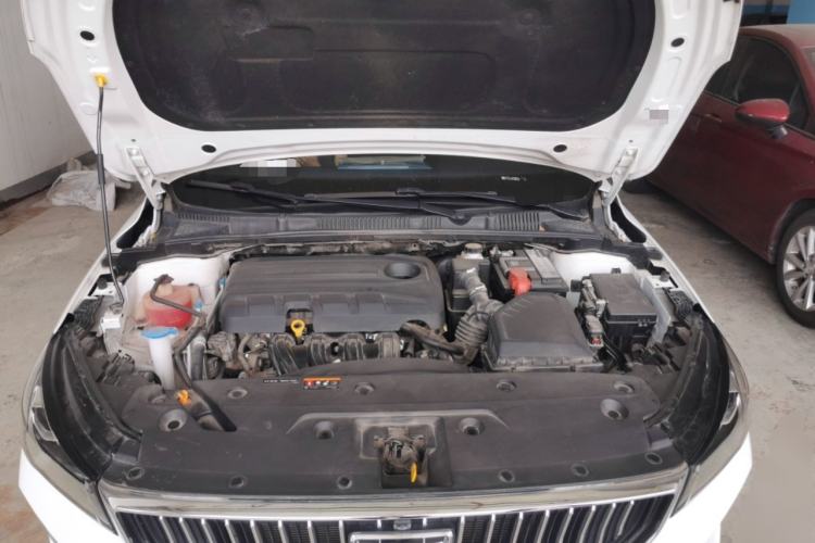 Used Geely Auto Emgrand 2022 4th Generation 1.5L CVT Flagship Model Engine Bay