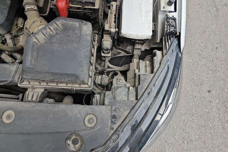 Used Geely Auto Emgrand 2022 4th Generation 1.5L CVT Luxury Model Engine Bay Left