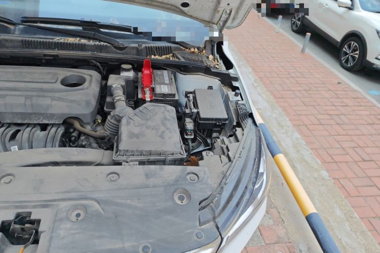 Used Geely Auto Emgrand 2022 4th Generation 1.5L CVT Luxury Model Engine Bay Left