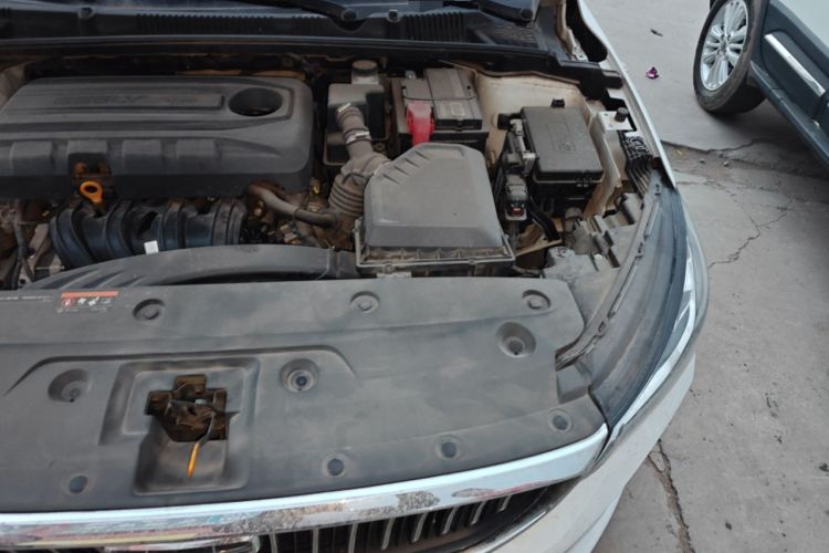 Used Geely Auto Emgrand 2022 4th Generation 1.5L CVT Luxury Model Engine Bay Left