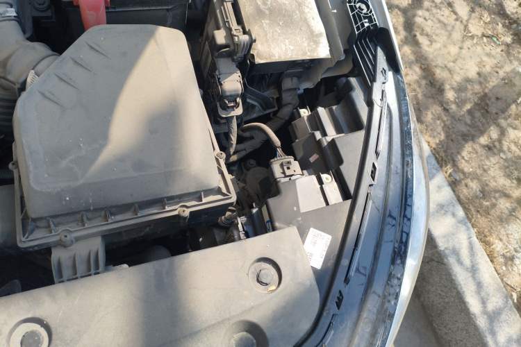 Used Geely Auto Emgrand 2022 4th Generation 1.5L CVT Luxury Model Engine Bay Left