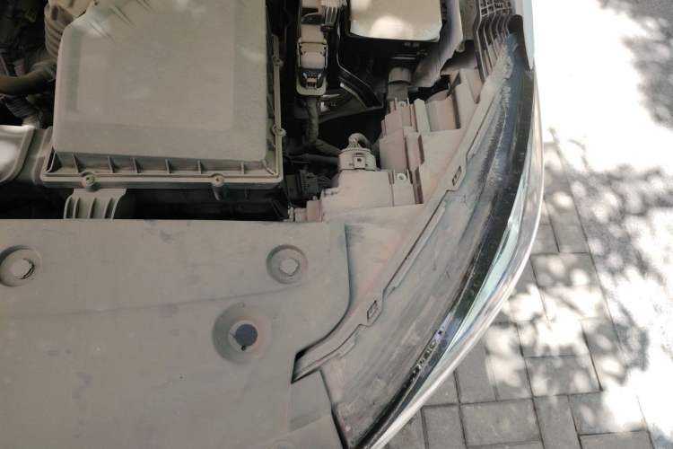 Used Geely Auto Emgrand 2022 4th Generation 1.5L CVT Luxury Model Engine Bay Left