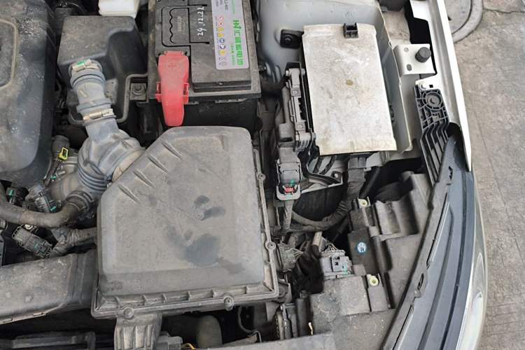 Used Geely Auto Emgrand 2022 4th Generation 1.5L CVT Luxury Model Engine Bay Left