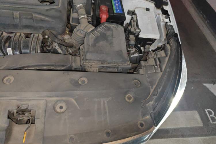 Used Geely Auto Emgrand 2022 4th Generation 1.5L CVT Luxury Model Engine Bay Left