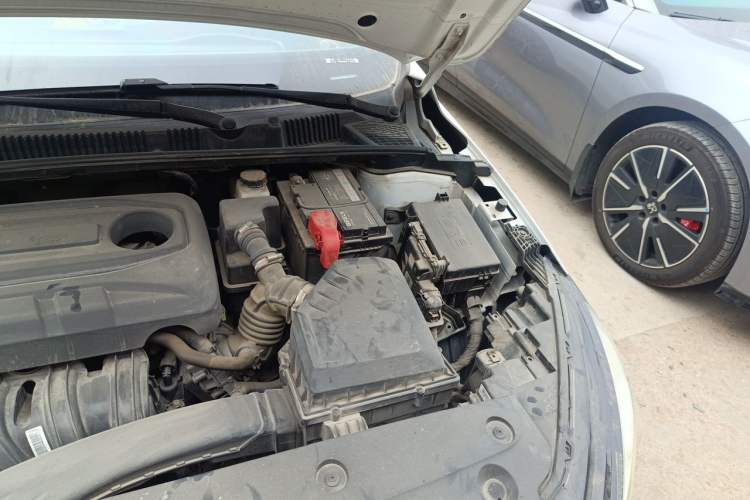 Used Geely Auto Emgrand 2022 4th Generation 1.5L CVT Luxury Model Engine Bay Left