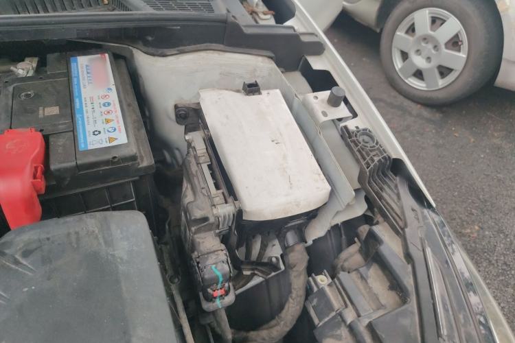 Used Geely Auto Emgrand 2022 4th Generation 1.5L CVT Luxury Model Engine Bay Left