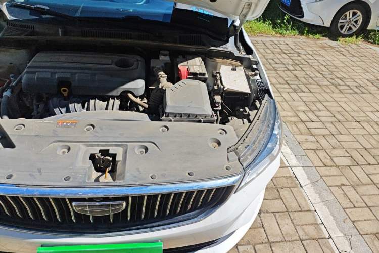 Used Geely Auto Emgrand 2022 4th Generation 1.5L CVT Luxury Model Engine Bay Left