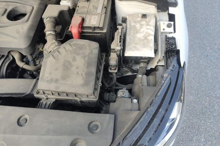 Used Geely Auto Emgrand 2022 4th Generation 1.5L CVT Elite Model Engine Bay Left