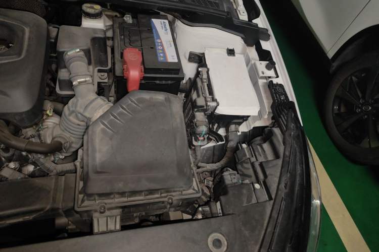 Used Geely Auto Emgrand 2022 4th Generation 1.5L CVT Luxury Model Engine Bay Left