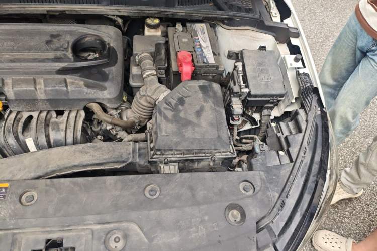 Used Geely Auto Emgrand 2022 4th Generation 1.5L CVT Luxury Model Engine Bay Left