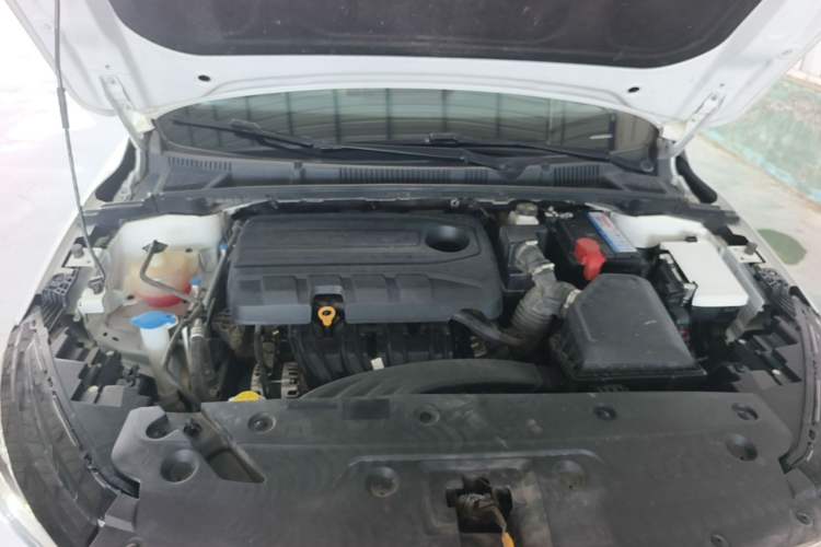 Used Geely Auto Emgrand 2022 4th Generation 1.5L CVT Flagship Model Engine Bay